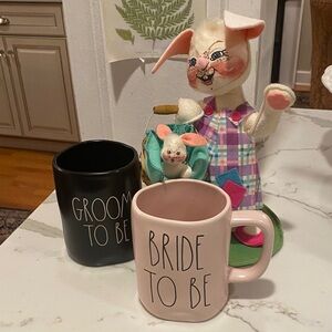 NWOT Rae Dunn Bride and Groom To Be Mug Set - Black and Pink